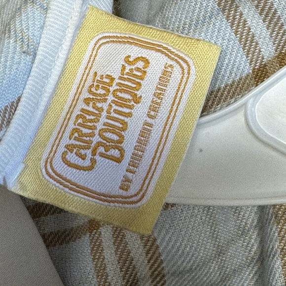 Like new! Carriage Boutique Boys Two Piece Set SZ 18 Months - Picture 3 of 6